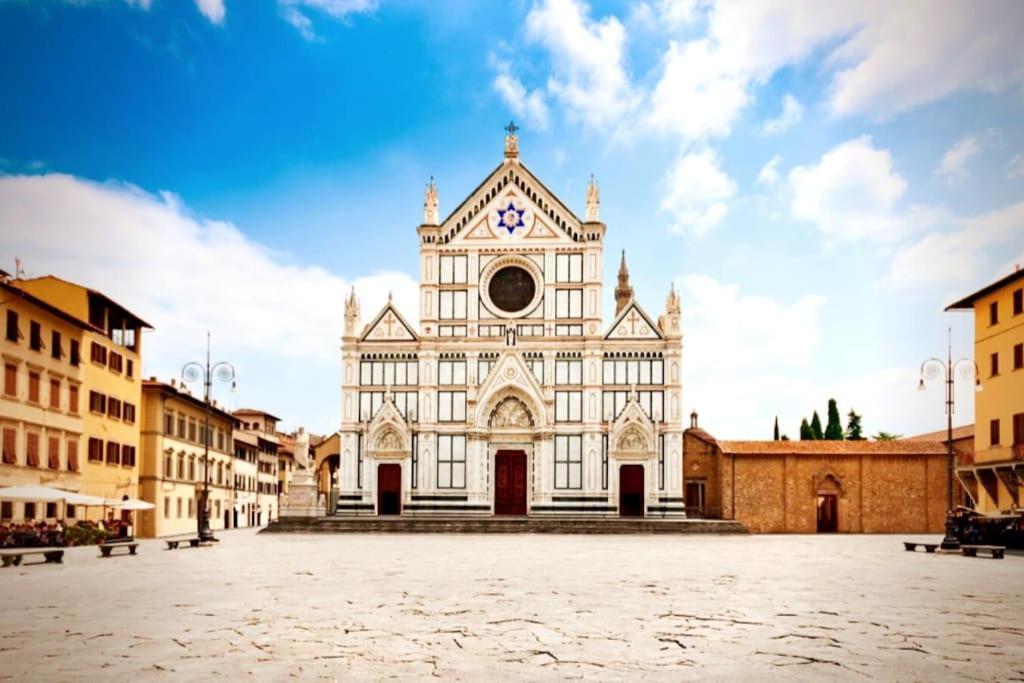 Uffizi Gallery In The Heart Of The *