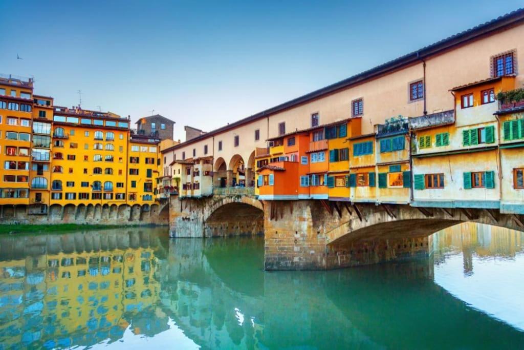 Uffizi Gallery In The Heart Of The Florencia